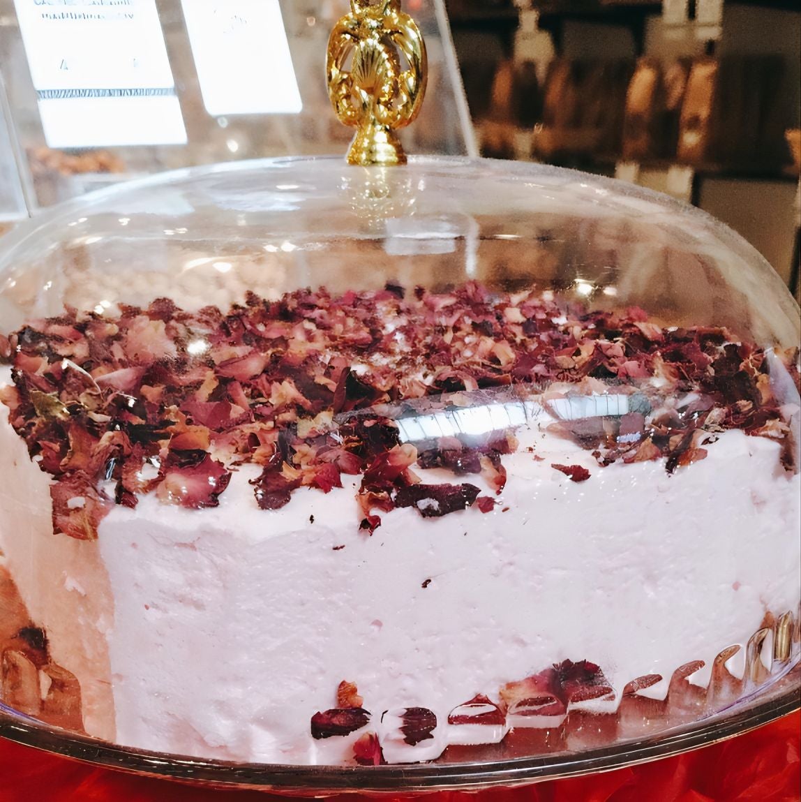 Sultan theme cake for lil Mudassir sultan 💙👑.. #thecakegarden  #thecakegardencafe #cakeshop #cafe #cake #cakedecorating #café #cakedesign…  | Instagram